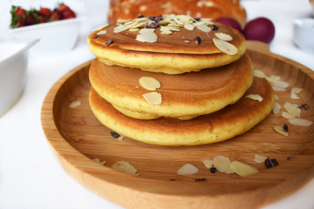 Easter tsoureki pancakes