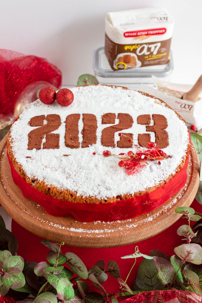 Honey New Year's cake (vasilopita)